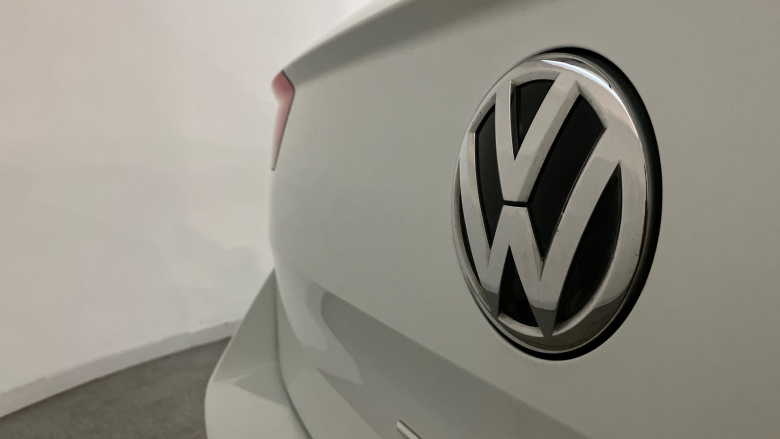 Volkswagen T-Roc 1.5 TSI EVO Design 5dr Petrol Hatchback